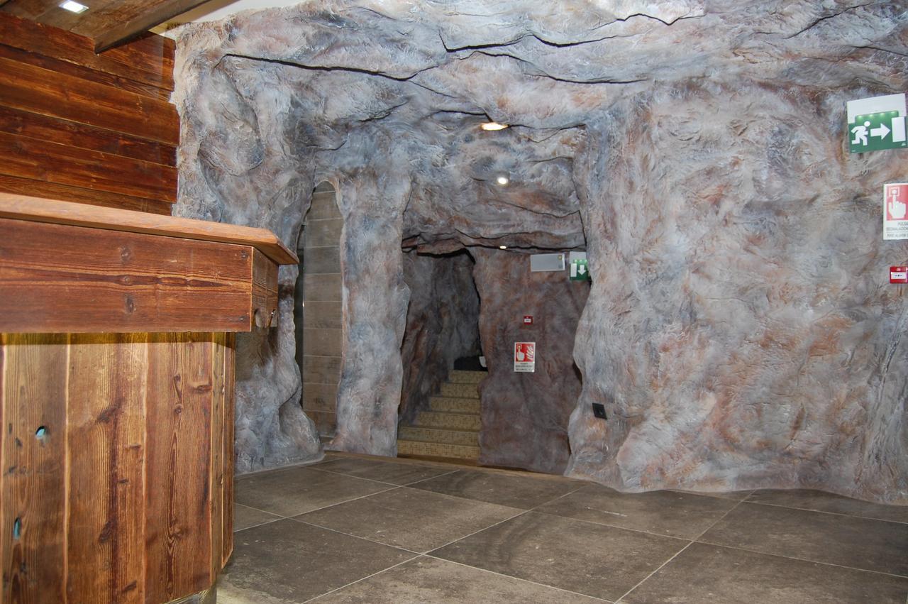 National Park Hotel & Spa Cotronei Екстер'єр фото